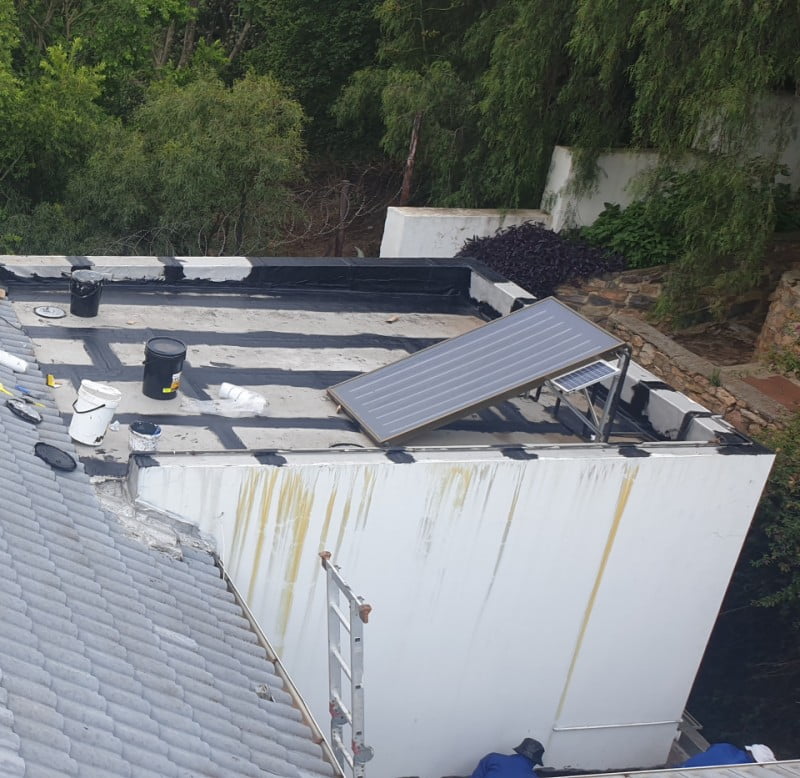 Concrete flat roof before torch-on protection
